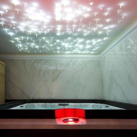 Jacuzzi Spa Prestige Krakkó Kültér fotó