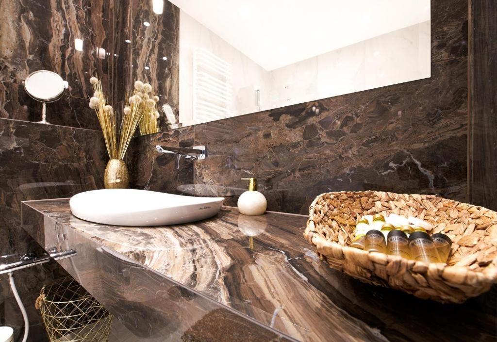 Jacuzzi Spa Prestige Krakkó Kültér fotó